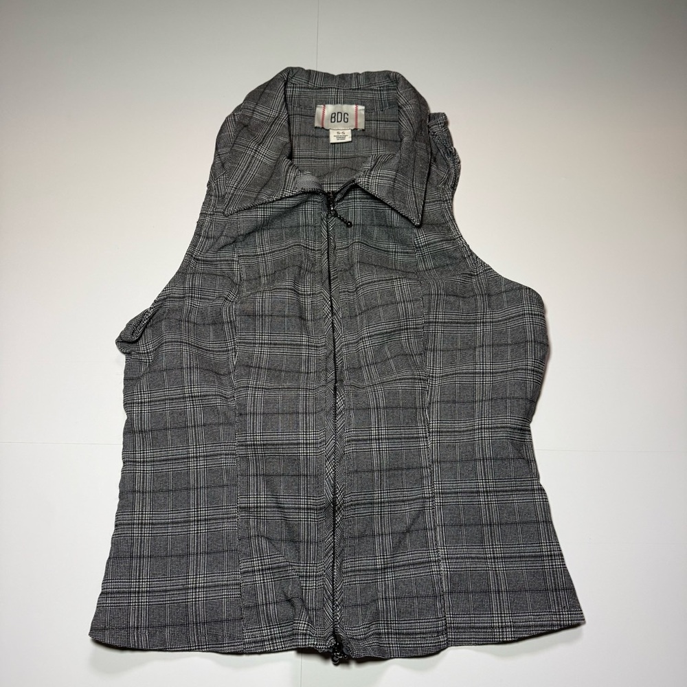 BDG Black‎ and White Checkered Vest